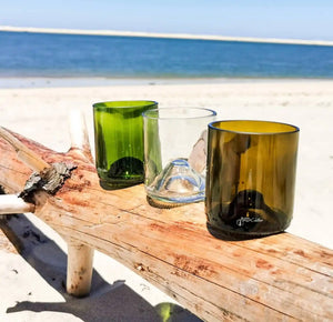 Lot de 4 verres culotés verts